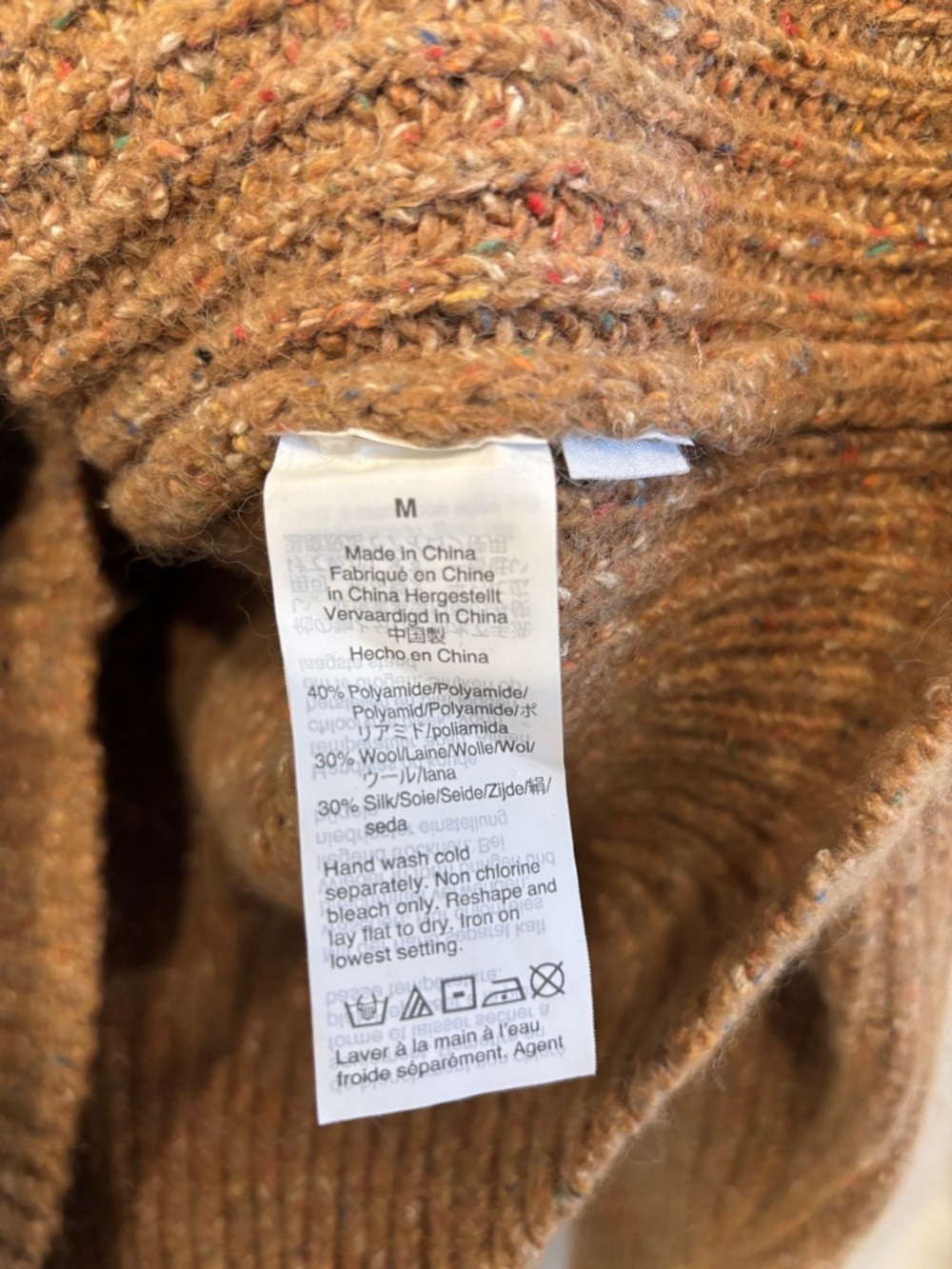 Madewell Tan Wool Blend Chunky V-Neck Cardigan. Size M - Picture 9 of 10